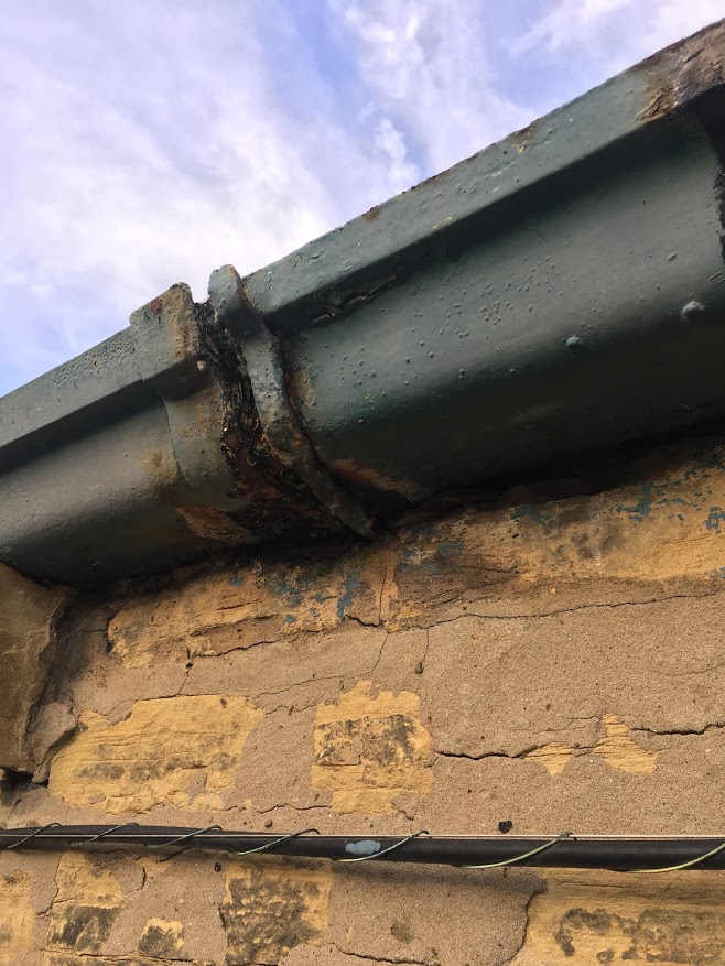 Residential gutter repairs